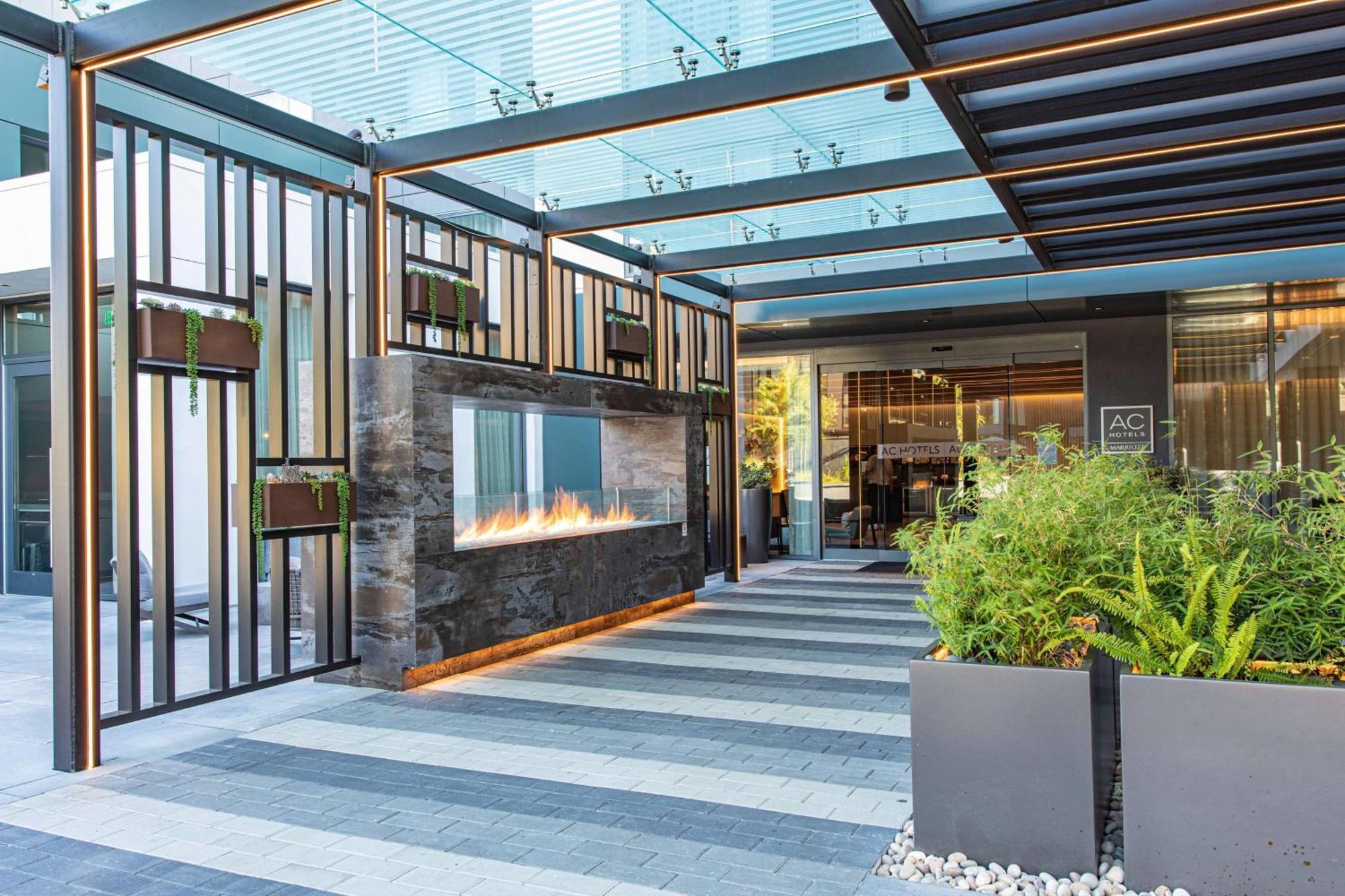 Ac Hotel By Marriott Palo Alto Eksteriør billede